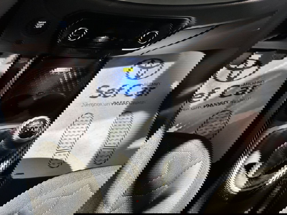 Toyota Aygo X usata a Milano (13)