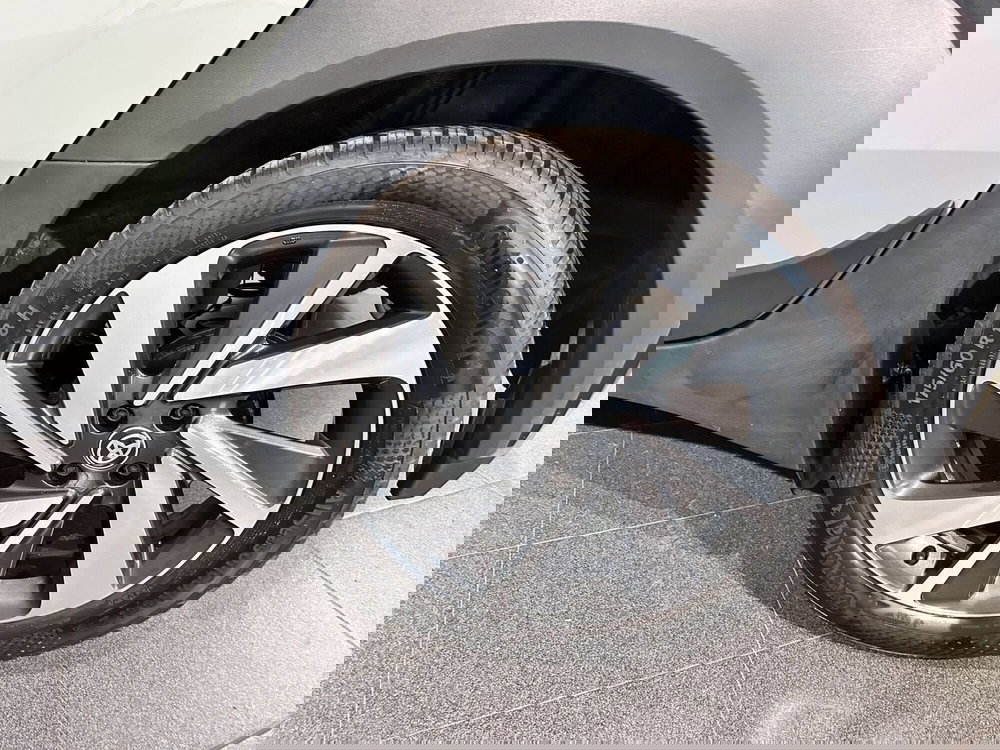 Toyota Aygo X usata a Milano (7)