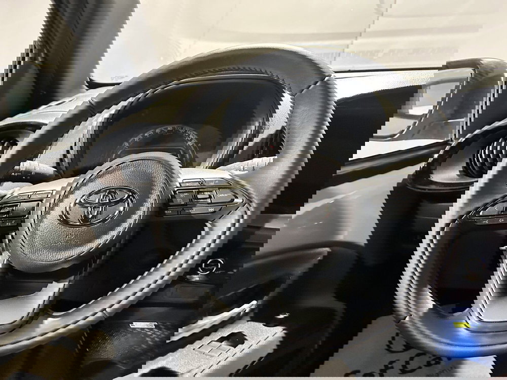 Toyota Aygo X usata a Milano (8)