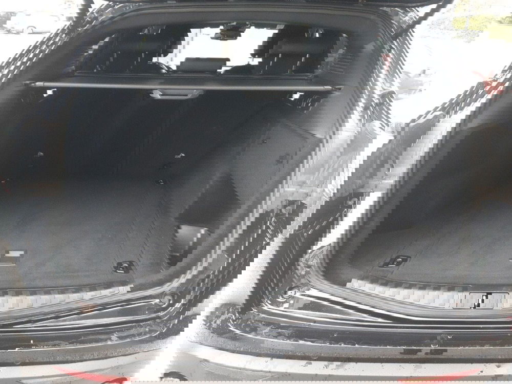 Alfa Romeo Stelvio usata a Campobasso (13)