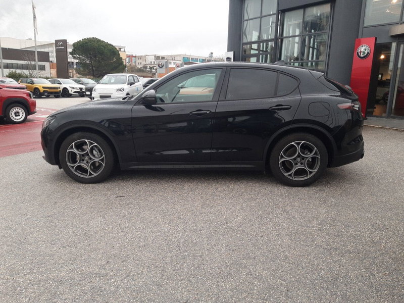 Alfa Romeo Stelvio usata a Campobasso (2)