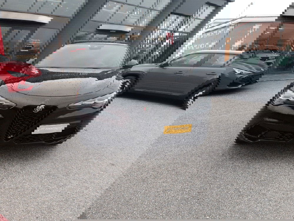 Alfa Romeo Stelvio usata a Campobasso (5)