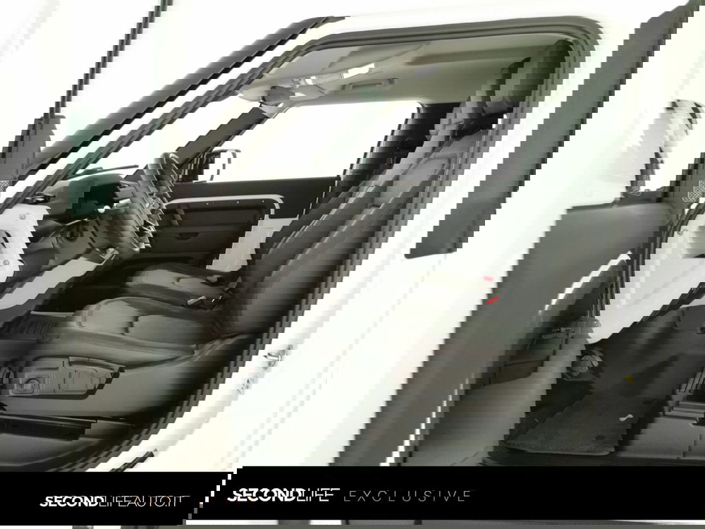 Land Rover Defender usata a Chieti (5)