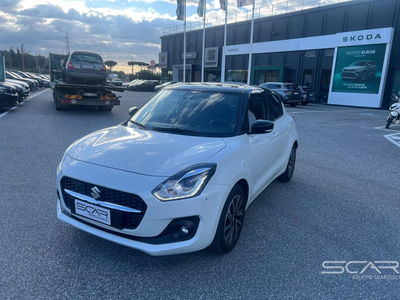 Suzuki Swift 1.2 Hybrid Easy Top del 2024 usata a Livorno
