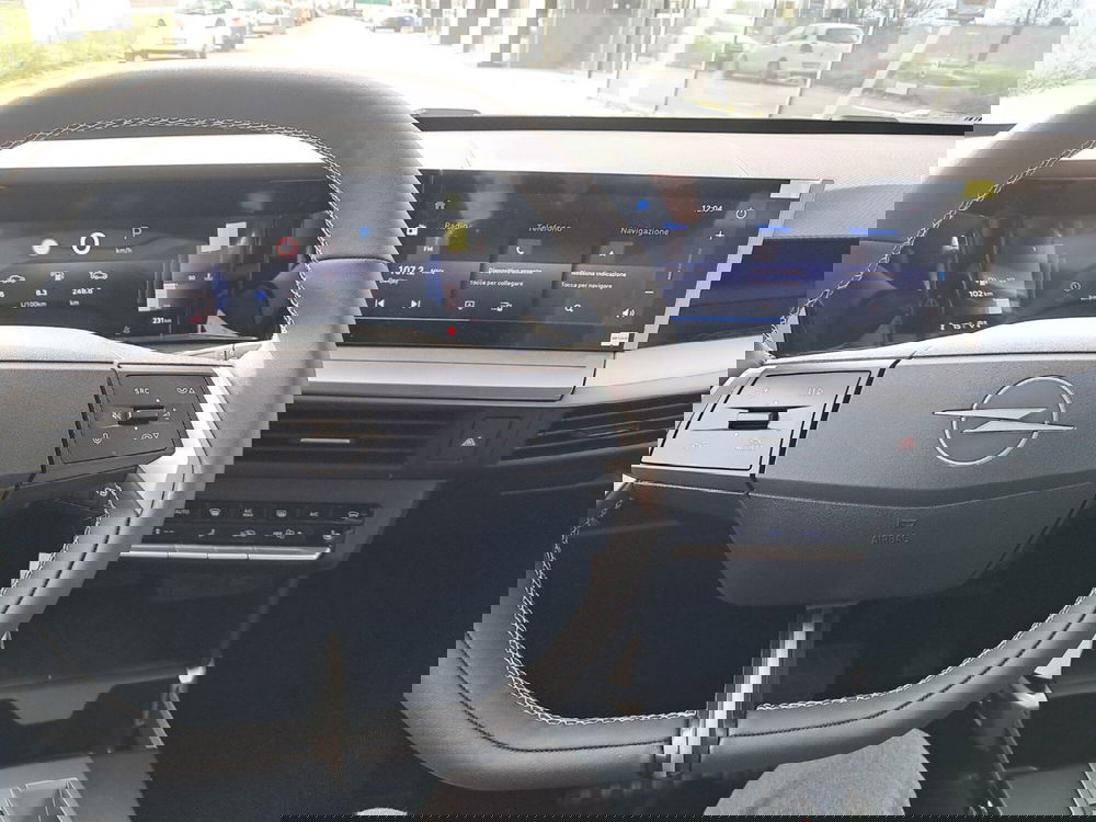 Opel Frontera nuova a Bologna (13)