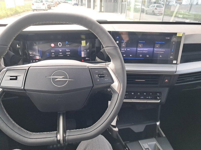Opel Frontera nuova a Bologna (13)