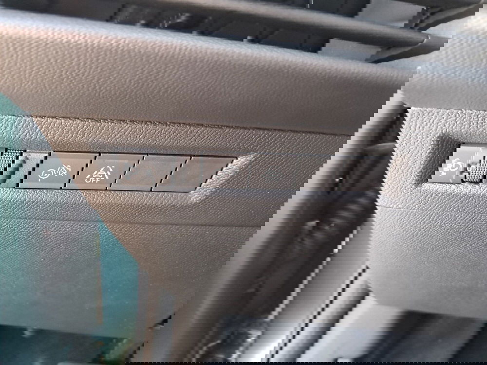 Opel Frontera nuova a Bologna (20)