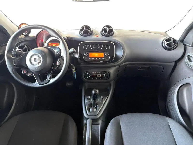smart forfour usata a Bergamo (9)