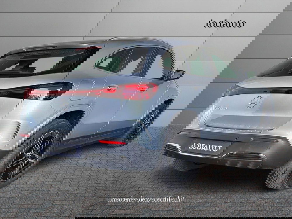 Mercedes-Benz EQA usata a Bergamo (2)