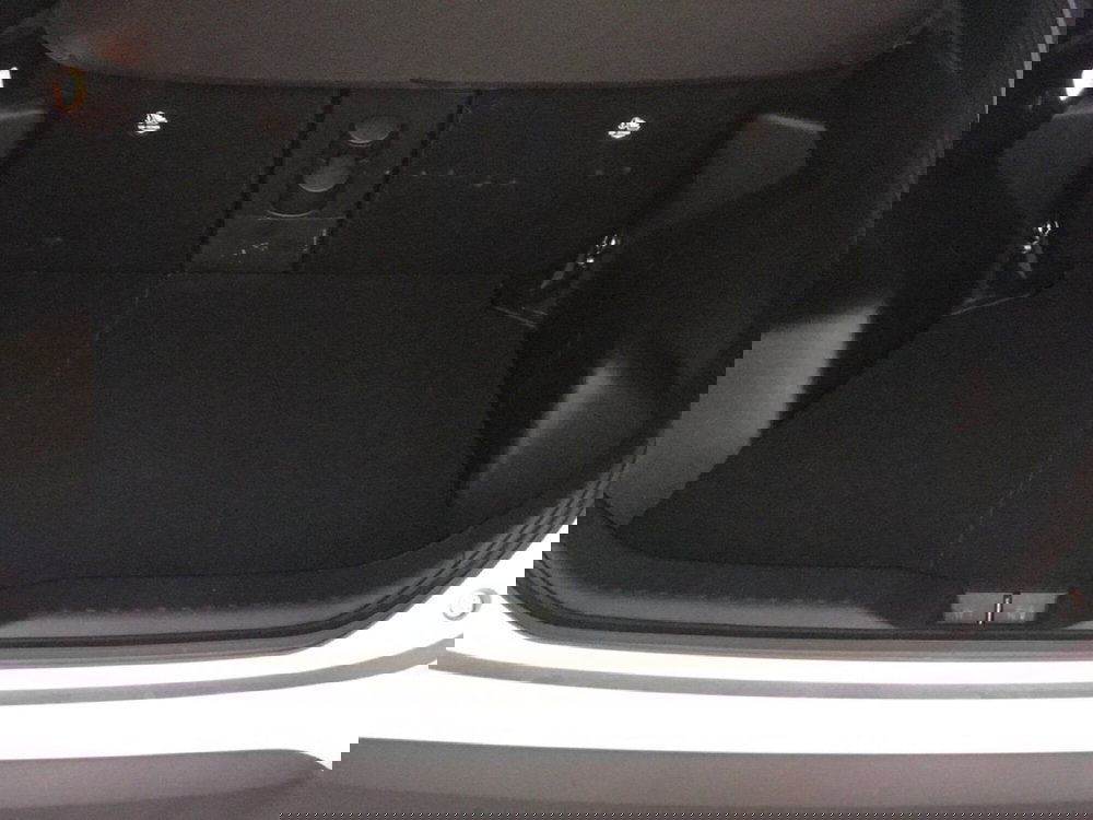 Toyota Yaris Cross usata a Forlì-Cesena (14)