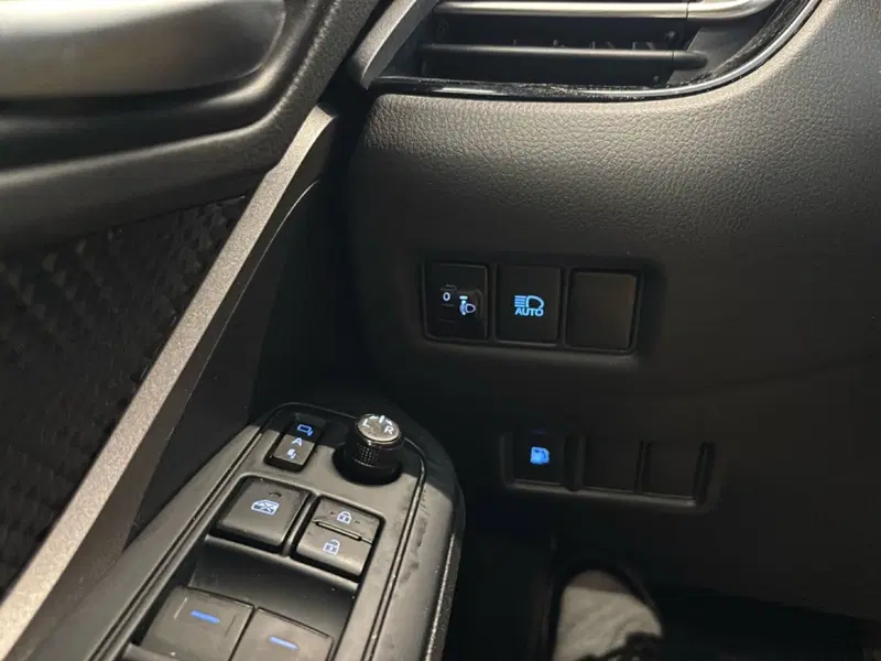 Toyota Toyota C-HR usata a Bologna (11)