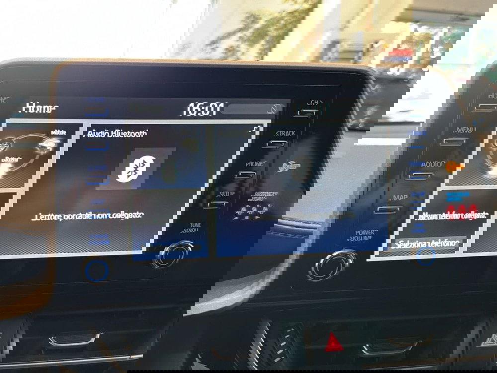 Toyota Toyota C-HR usata a Bologna (13)