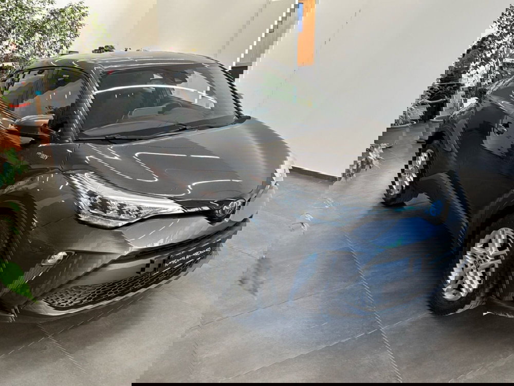 Toyota Toyota C-HR usata a Bologna (3)