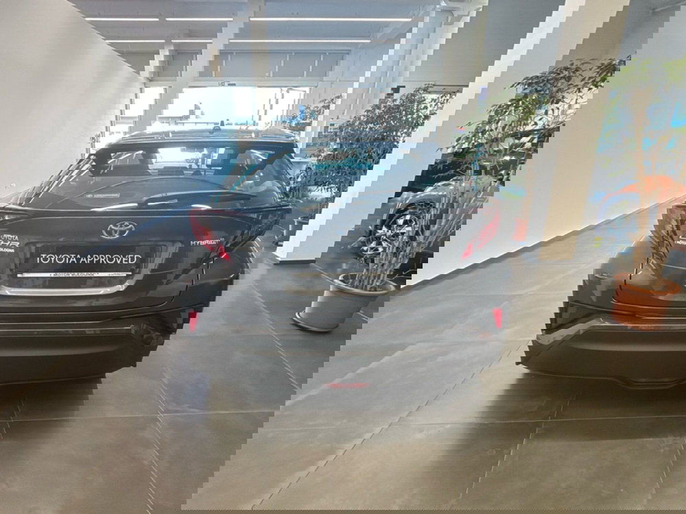 Toyota Toyota C-HR usata a Bologna (4)