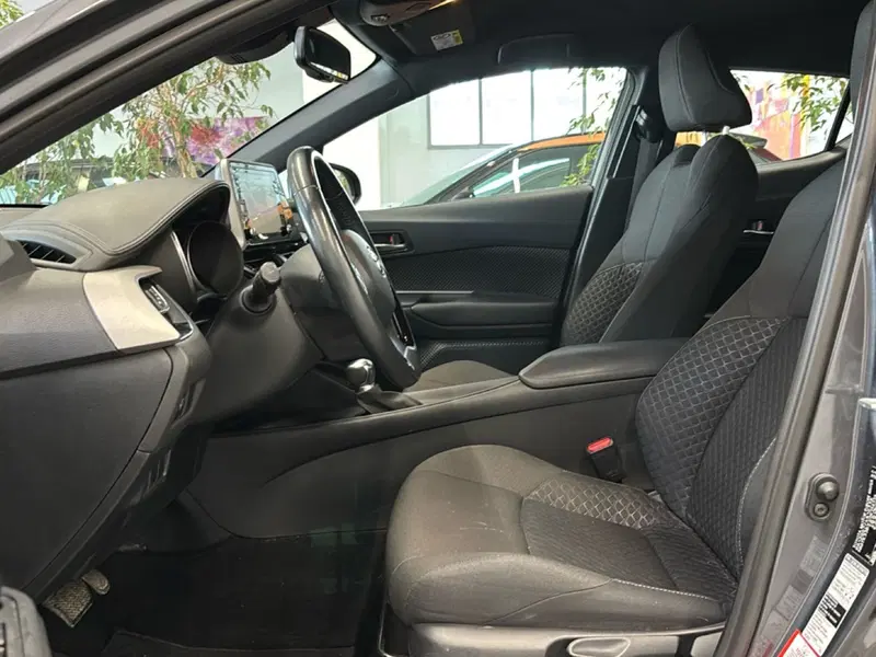 Toyota Toyota C-HR usata a Bologna (8)