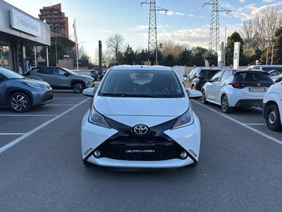 Toyota Aygo 1.0 VVT-i 69 CV 5 porte x-cool MMT del 2016 usata a Imola