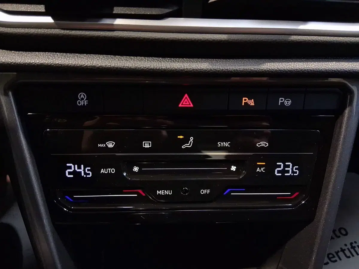 Volkswagen T-Roc usata a Bologna (15)