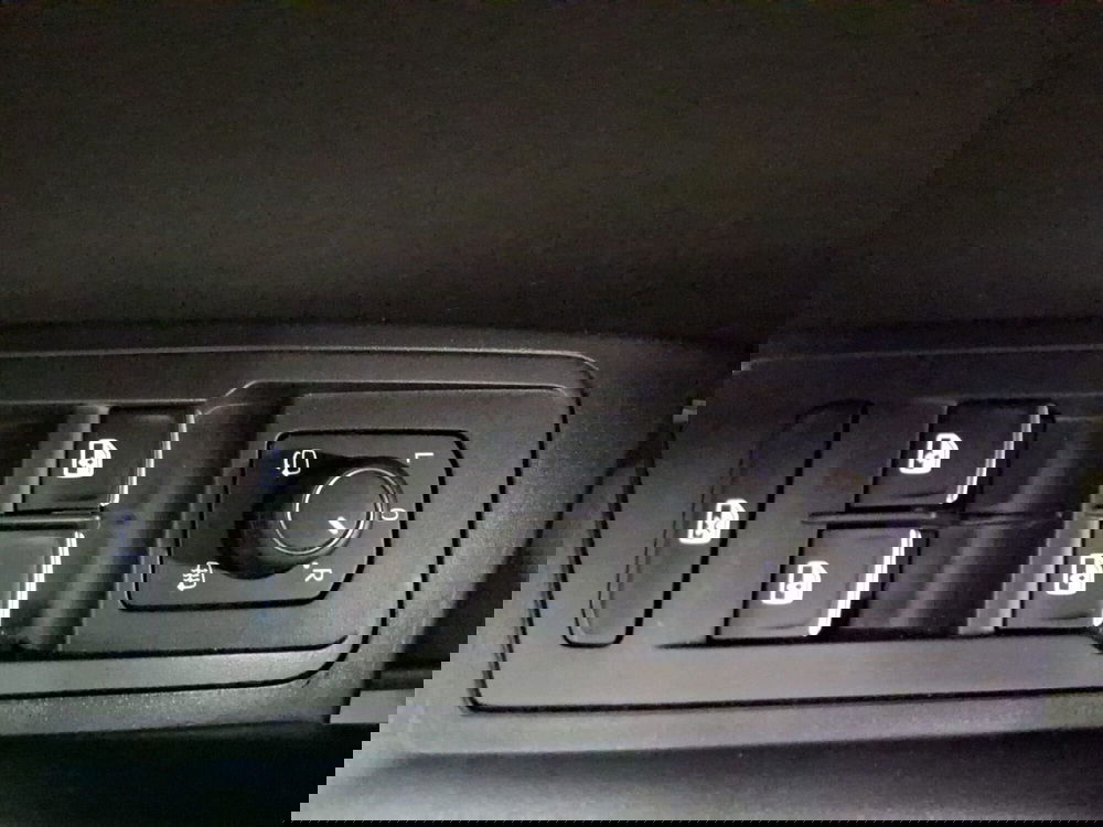 Volkswagen T-Roc usata a Bologna (18)