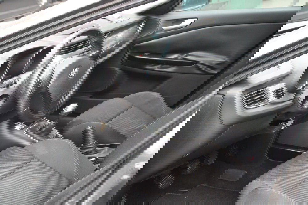 Alfa Romeo Giulietta usata a Pordenone (8)