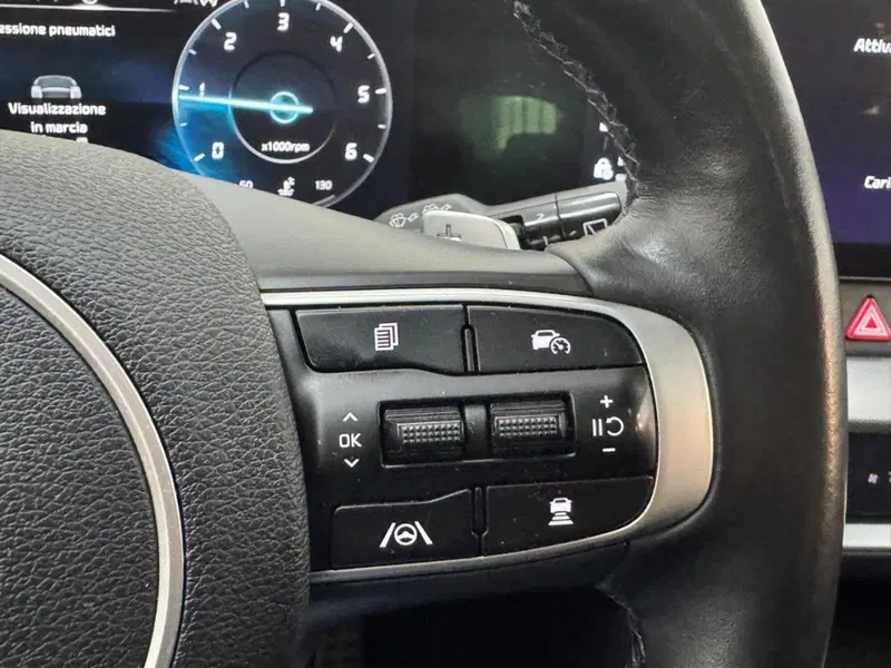 Kia Sportage usata a Como (11)