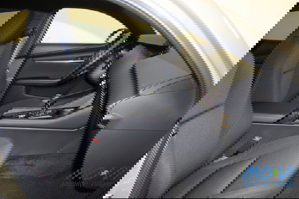 Mazda Mazda3 Hatchback nuova a Torino (12)