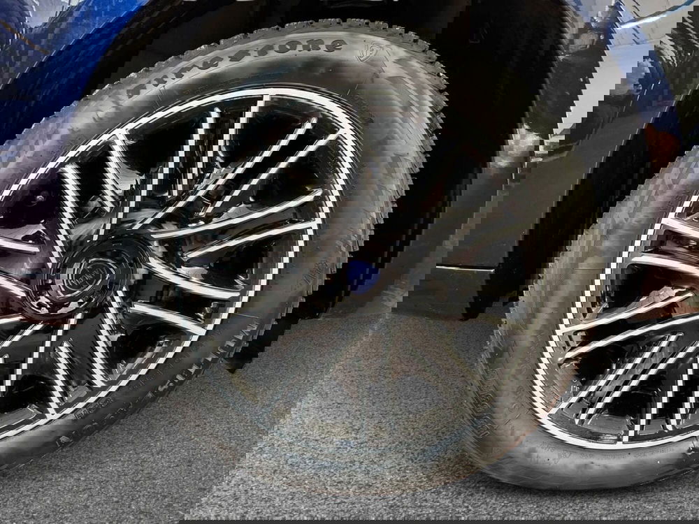 Lancia Ypsilon usata a Bari (6)