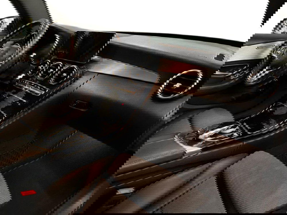 Mercedes-Benz Classe C usata a Bari (9)