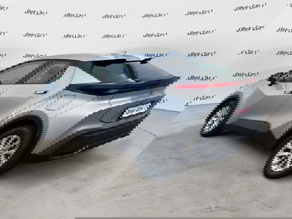 Toyota Toyota C-HR nuova a Ferrara (3)