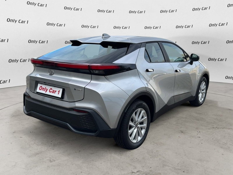 Toyota Toyota C-HR nuova a Ferrara (4)