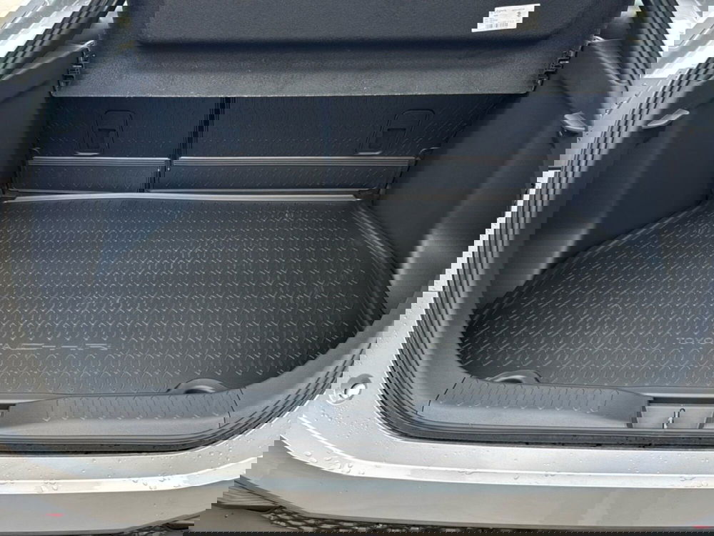 Toyota Toyota C-HR nuova a Ferrara (7)