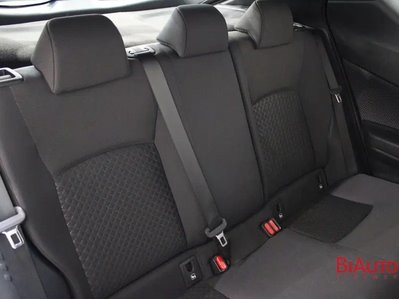 Toyota Toyota C-HR usata a Firenze (8)