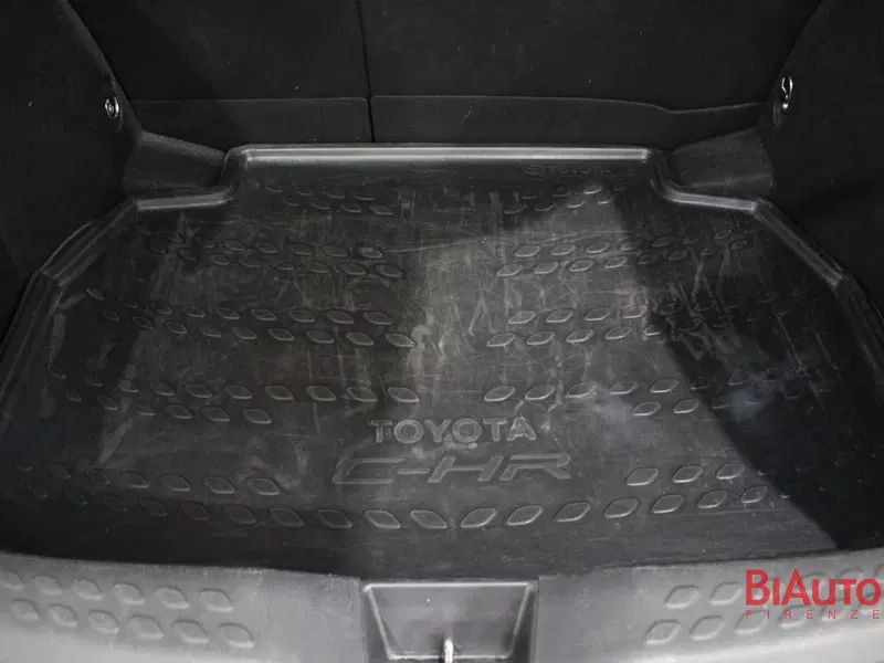 Toyota Toyota C-HR usata a Firenze (9)