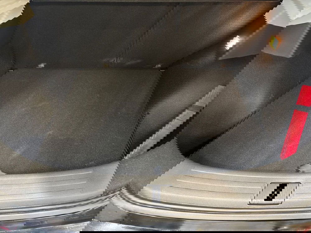 Mg ZS usata a Pescara (7)