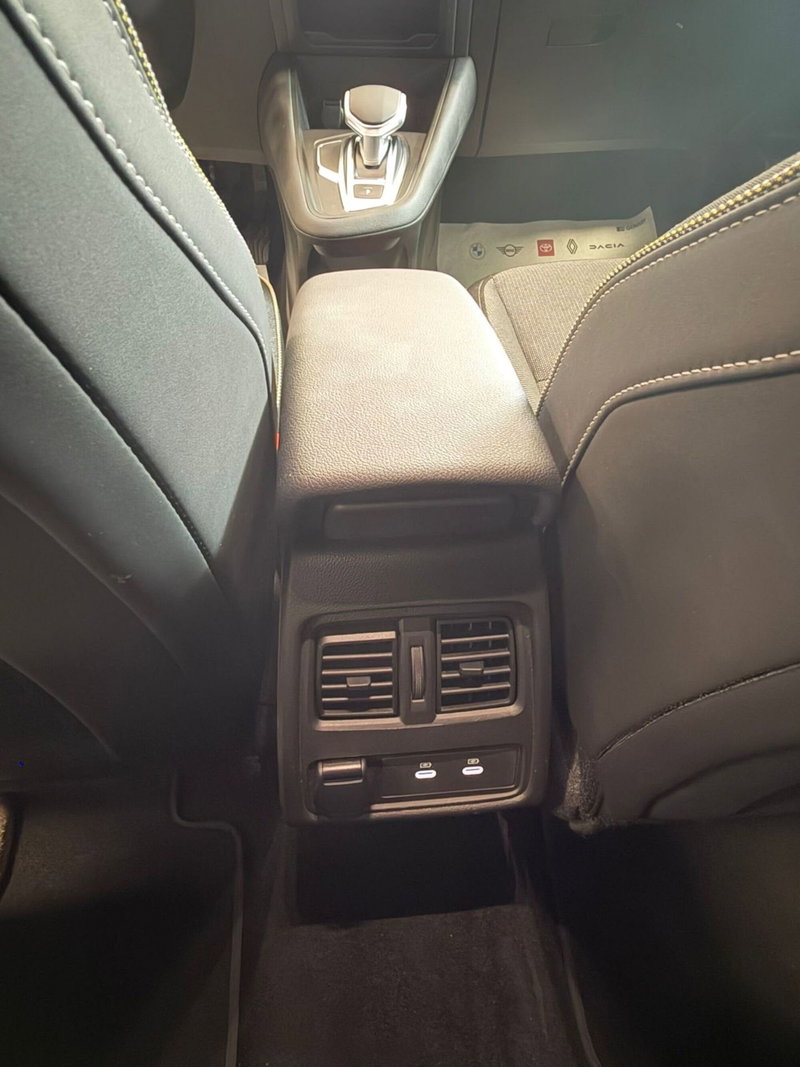 Renault Symbioz usata a Napoli (11)