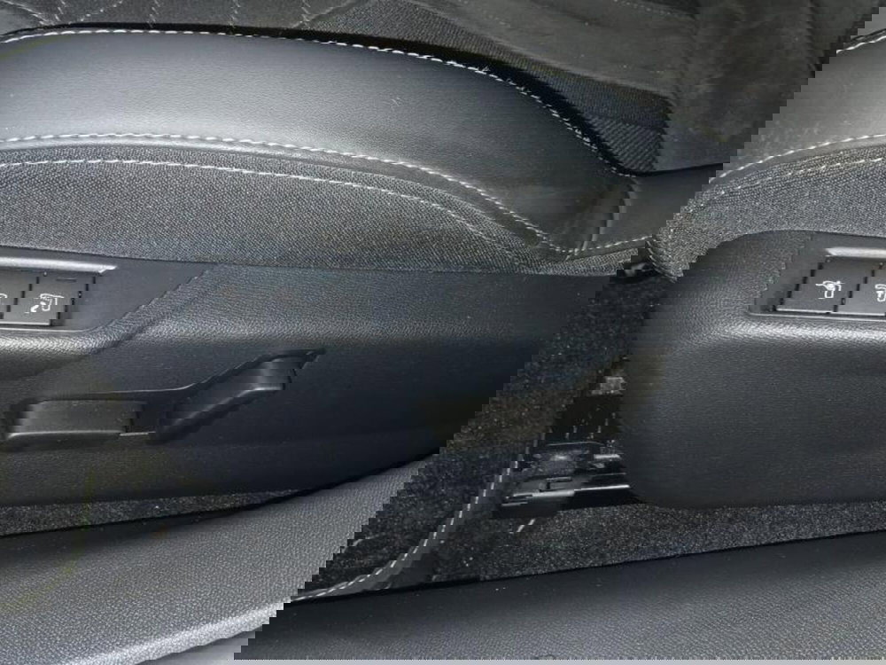 Peugeot 208 usata a Genova (20)