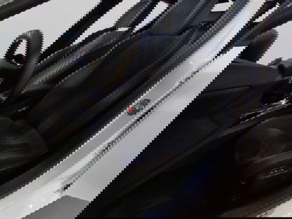 Peugeot 208 usata a Genova (9)