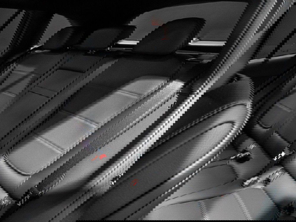 Mercedes-Benz GLC nuova a Rimini (13)