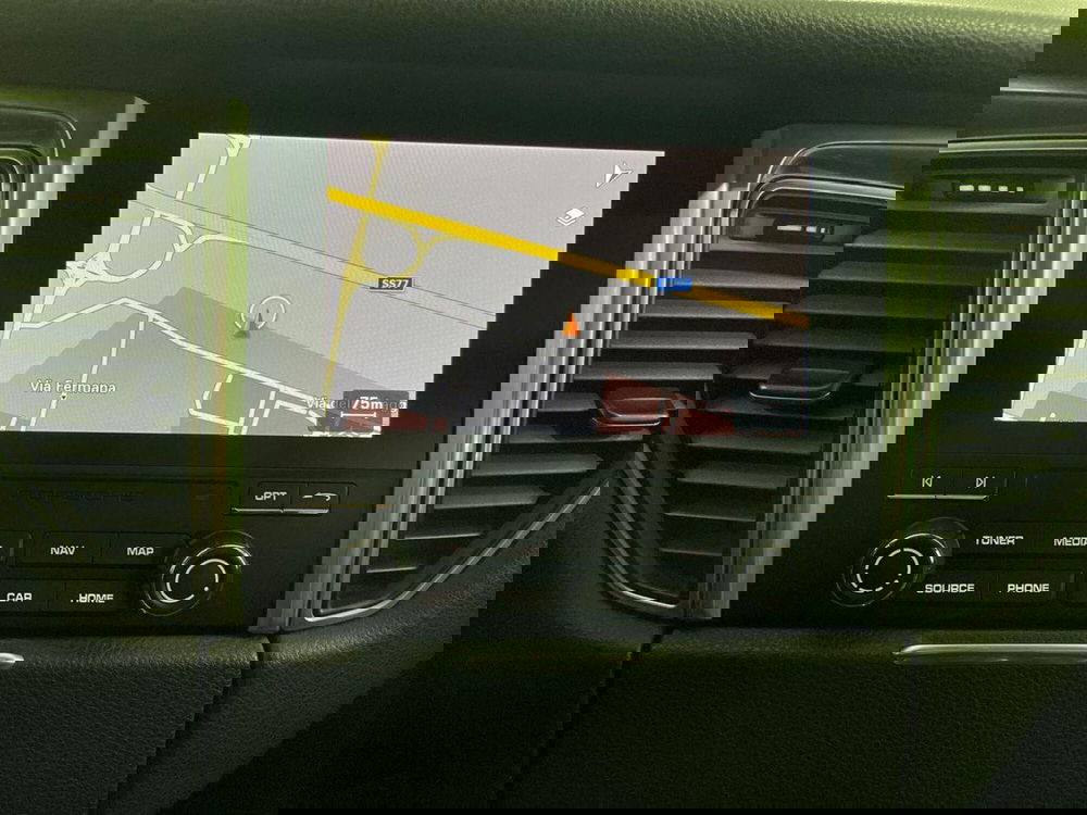 Porsche Macan usata a Macerata (15)