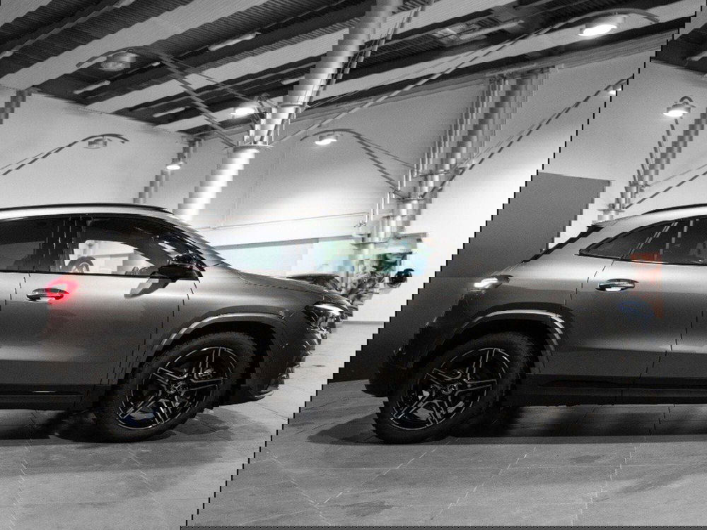 Mercedes-Benz GLA SUV nuova a Macerata (4)