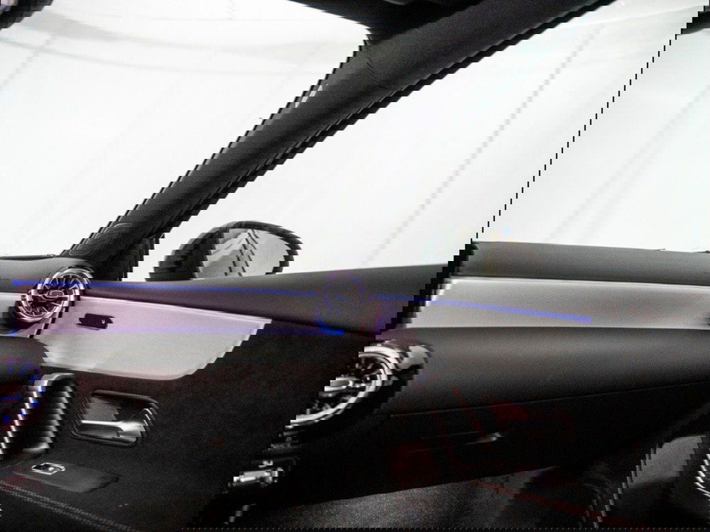 Mercedes-Benz Classe A Sedan nuova a Macerata (16)