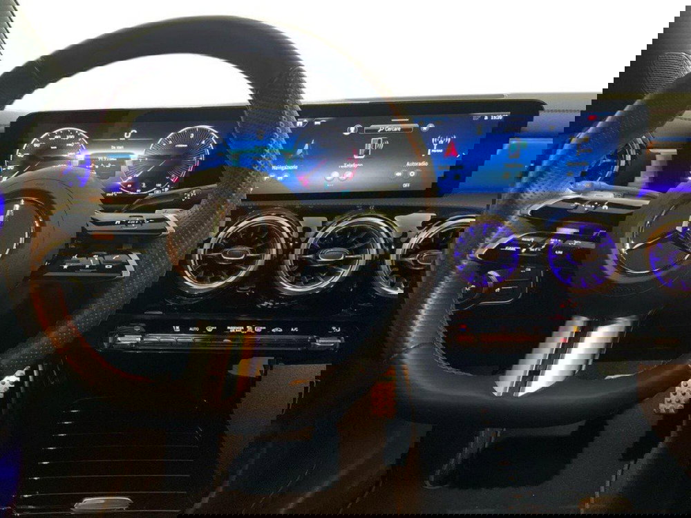 Mercedes-Benz CLA Shooting Brake usata a Ancona (11)