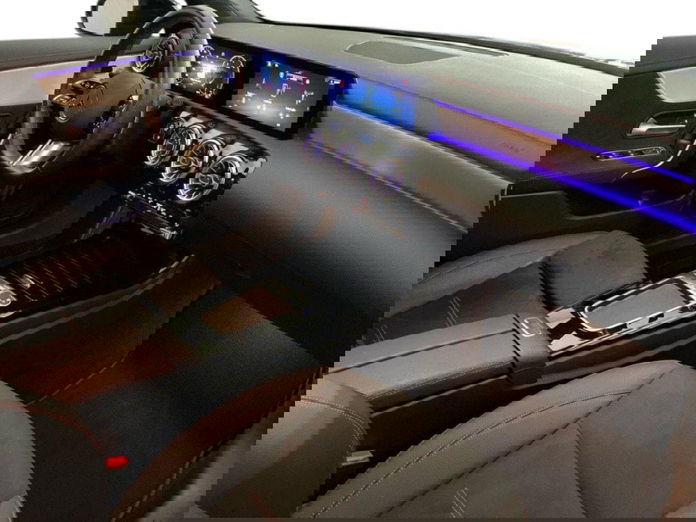 Mercedes-Benz CLA Shooting Brake usata a Ancona (12)