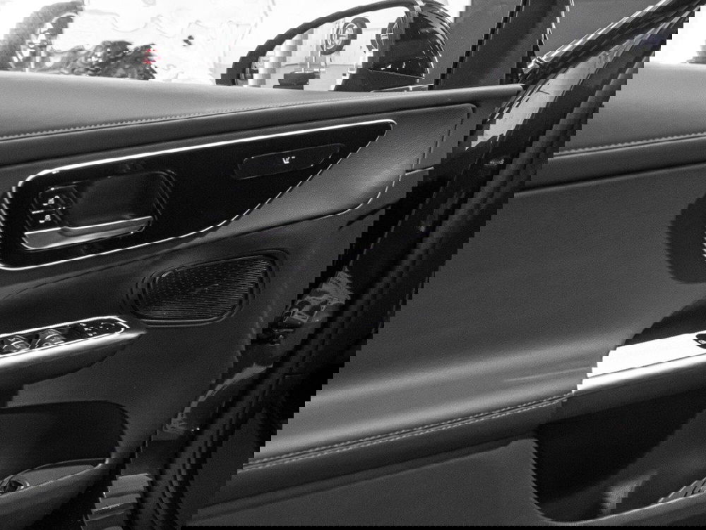 Mercedes-Benz GLC nuova a Ancona (11)