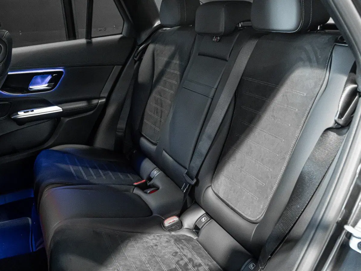 Mercedes-Benz GLC nuova a Ancona (14)