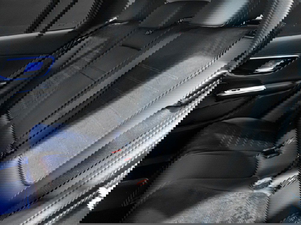 Mercedes-Benz GLC nuova a Ancona (14)