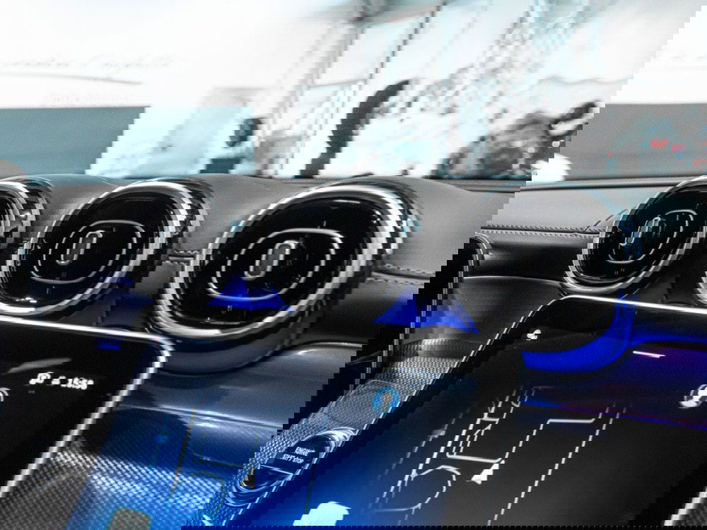 Mercedes-Benz GLC nuova a Ancona (18)