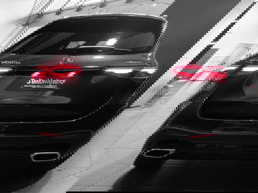 Mercedes-Benz GLC nuova a Ancona (3)