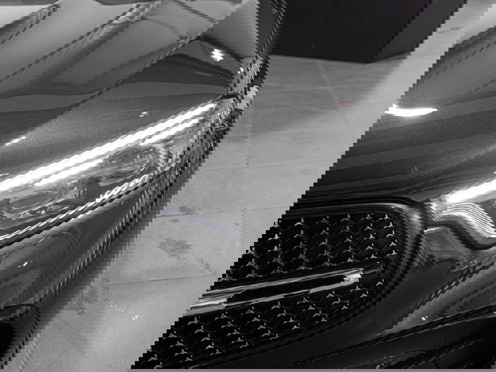 Mercedes-Benz GLC nuova a Ancona (7)