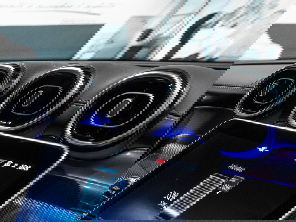 Mercedes-Benz GLC nuova a Ancona (18)