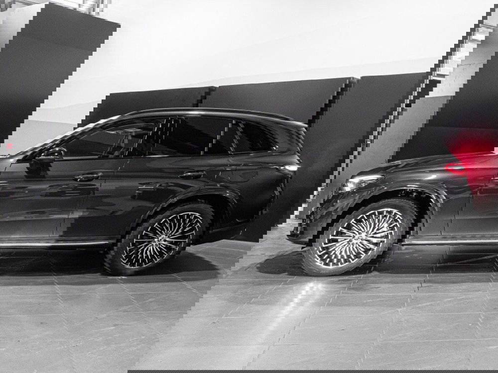 Mercedes-Benz GLC nuova a Ancona (2)